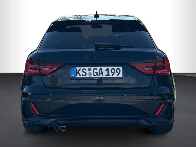 Audi A1 2.0 TFSI S-Line