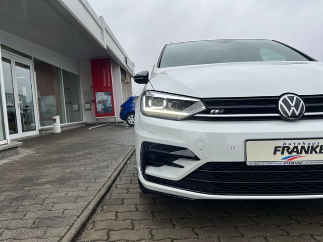 Volkswagen Touran 1.5 TSI Highline R-Line