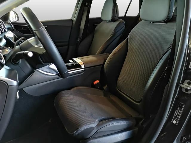 Mercedes-Benz C 180 AVANTGARDE Estate