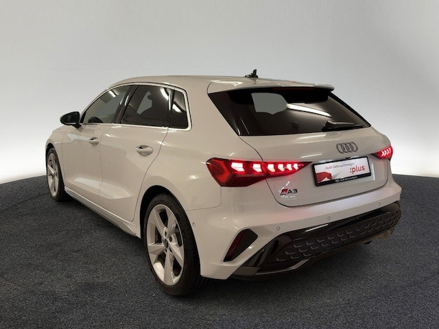 Audi A3 30 TFSI S-Line S-Tronic Sportback