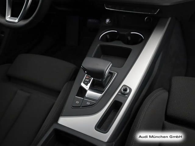 Audi A4 40 TFSI Quattro S-Line S-Tronic