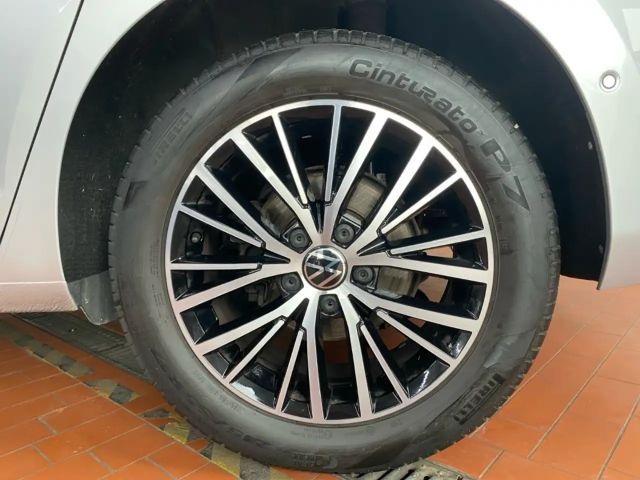 Volkswagen Touran 2.0 TDI DSG Highline