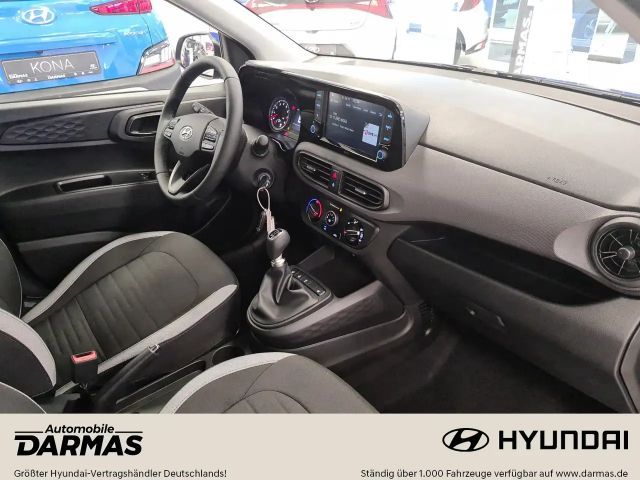 Hyundai i10 1.0