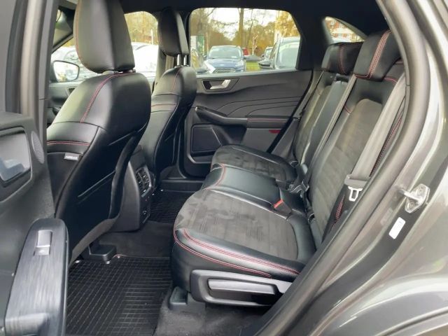 Ford Kuga Plug in Hybrid ST Line X