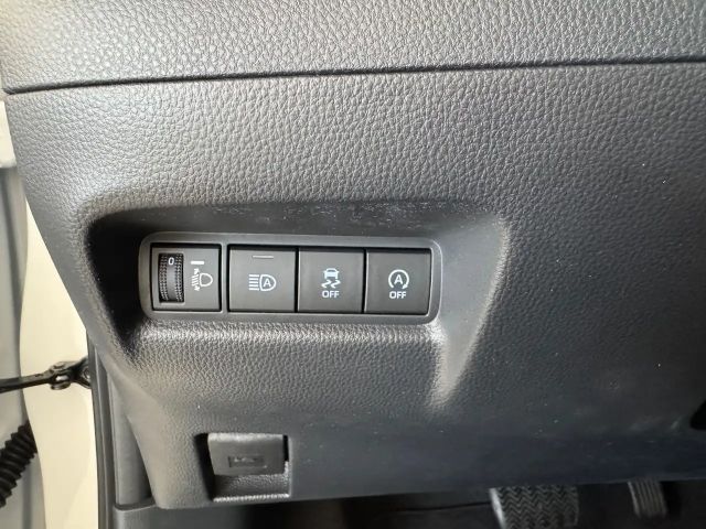 Toyota Aygo X 1.0 VVT-i Business Hatchback