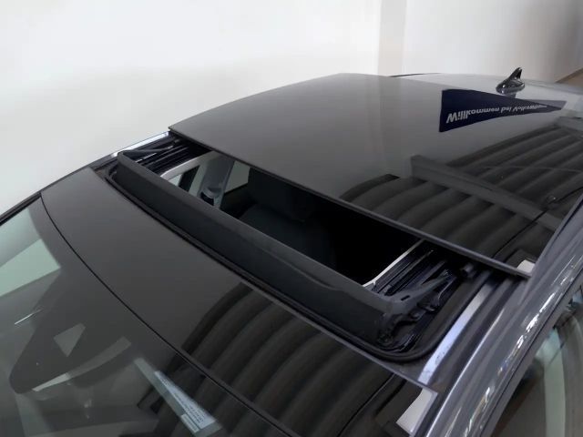 Volkswagen Golf 2.0 TDI DSG Golf VIII