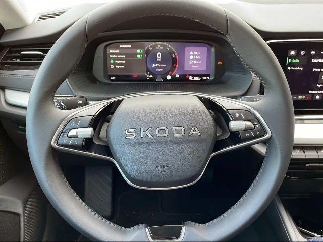 Skoda Octavia Essence TSI