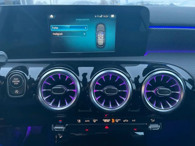 Mercedes-Benz A 180 Hatchback Progressive