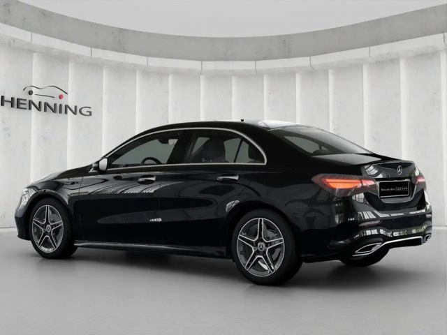 Mercedes-Benz A 200 A 200 d AMG Line