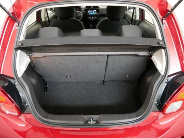 Mitsubishi Space Star Star