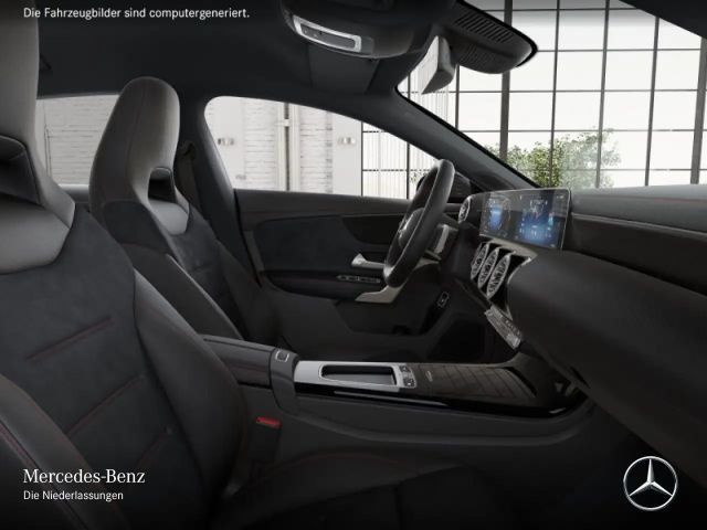 Mercedes-Benz CLA 200 AMG Line