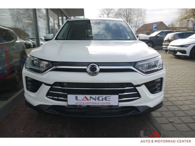 SsangYong Korando Bliss 1.5 AT Navi SHZ Temp Tel.-Vorb. PDC Regensen