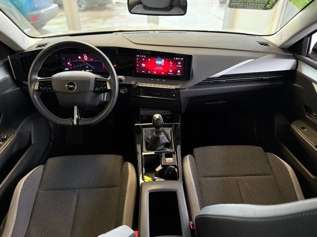 Opel Astra 1.2 Turbo Edition Turbo