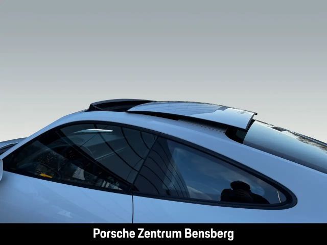 Porsche 911 992 Carrera Coupé