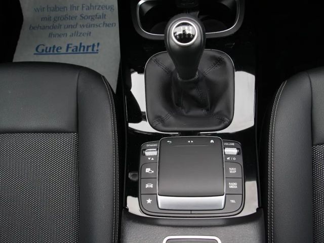 Mercedes-Benz B 180 B 180 d Business Line