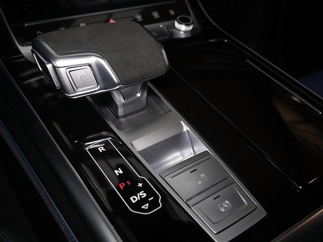 Audi RS Q8 Performance Quattro