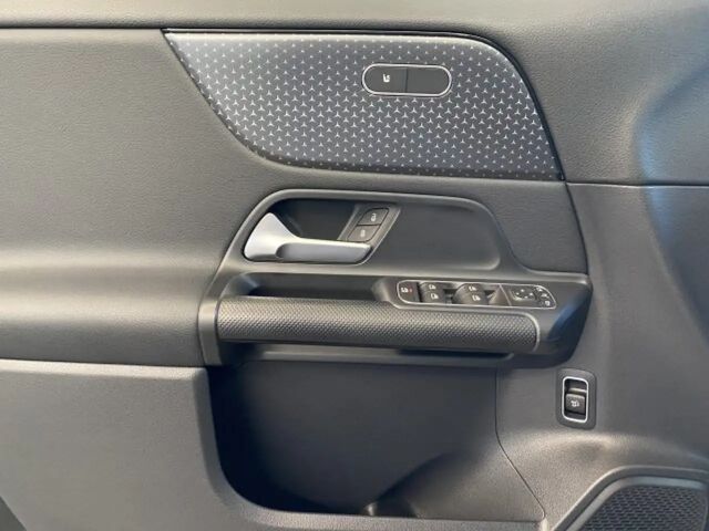 Mercedes-Benz GLA 200 Progressive