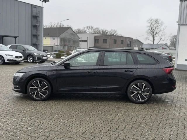 Skoda Octavia Clever Combi iV