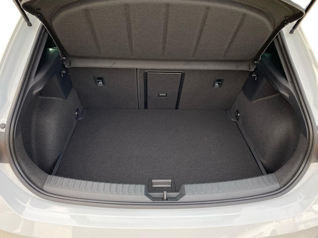 Cupra Leon Leon 1.5 eTSI  LED/Kamera/Assist/Navi/uvm.