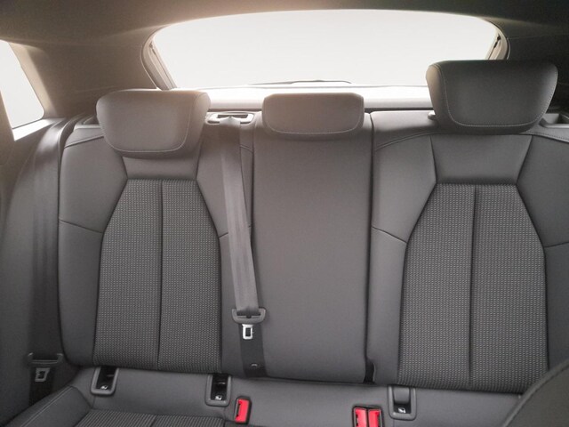 Audi A3 35 TFSI S-Line S-Tronic Sportback