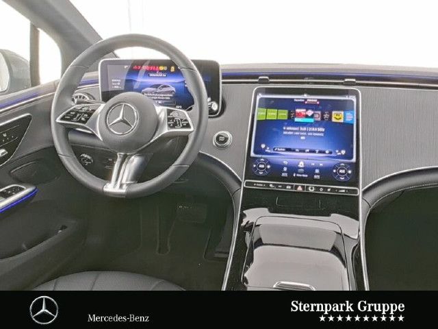 Mercedes-Benz EQE 300 Sedan