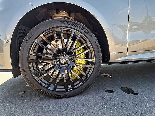 Land Rover Range Rover Sport P635 SV