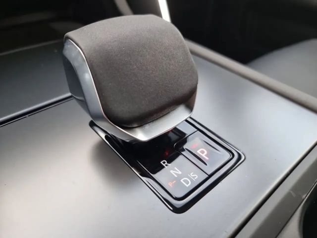 Land Rover Discovery Sport D200 Dynamic SE