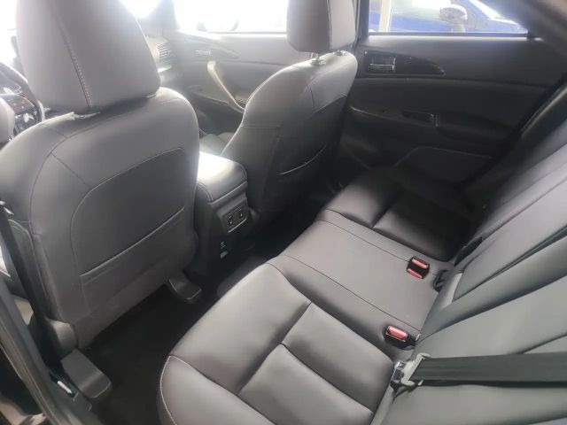 Mitsubishi Eclipse Cross 4WD CVT PHEV