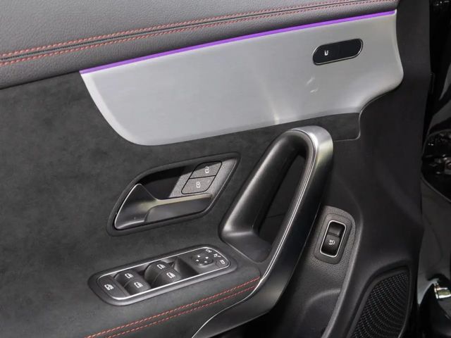 Mercedes-Benz CLA 200 Shooting Brake