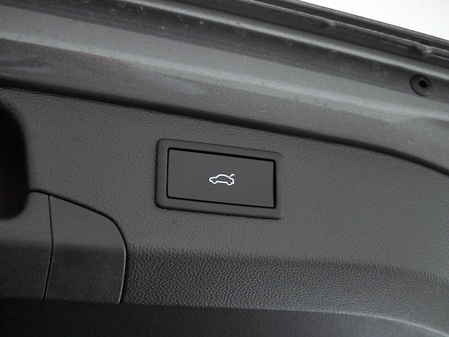 Volkswagen Passat R-Line eHybrid