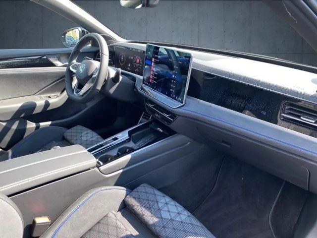 Volkswagen Passat 2.0 TDI R-Line Variant