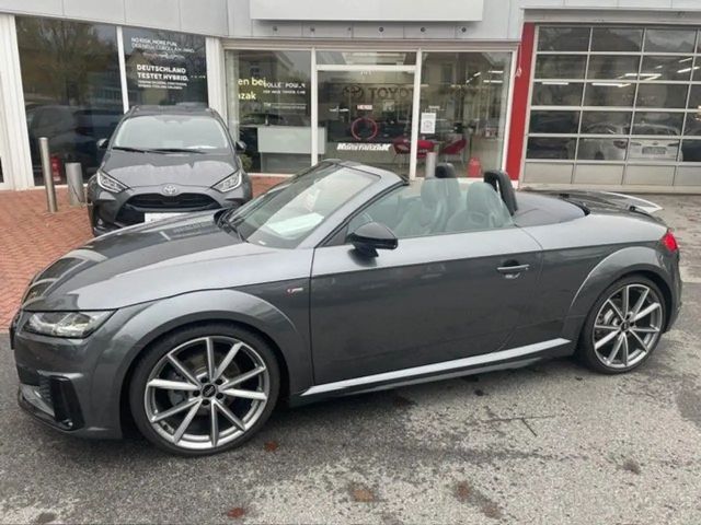 Audi TT 40 TFSI Cabriolet S-Line