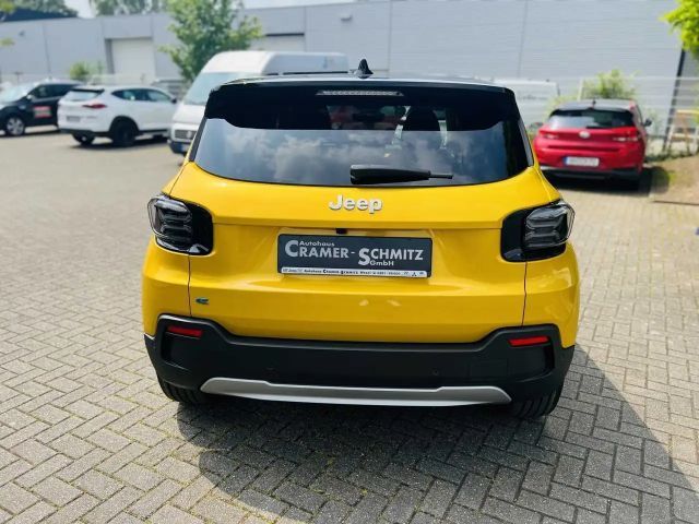 Jeep Avenger Full-Electric Summit