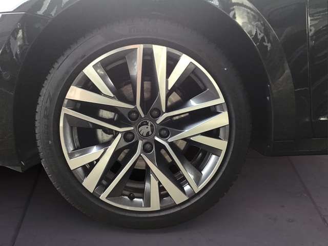 Skoda Octavia Combi Tour