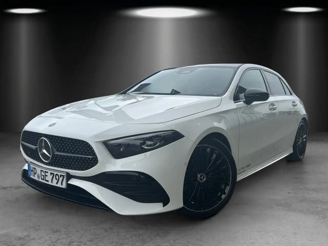 Mercedes-Benz A 200 AMG Line Hatchback