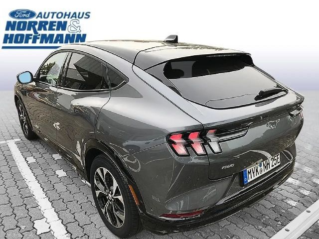 Ford Mustang Mach-E AWD Premium
