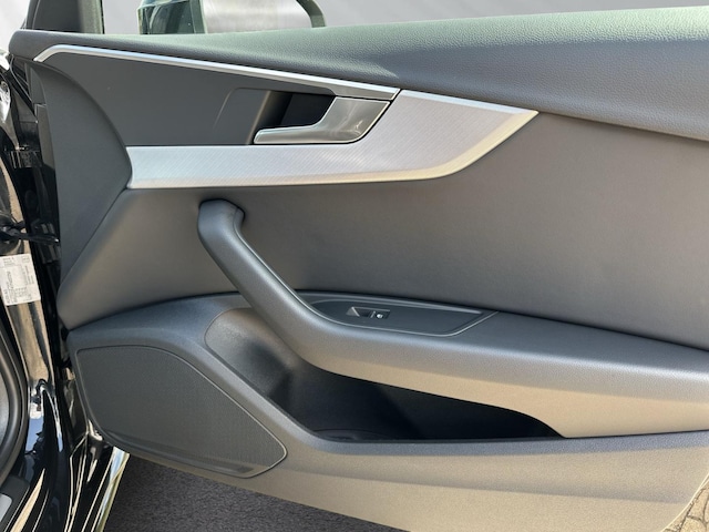 Audi A4 40 TDI Avant S-Tronic