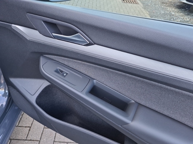 Volkswagen Golf 1.5 TSI DSG Life Variant