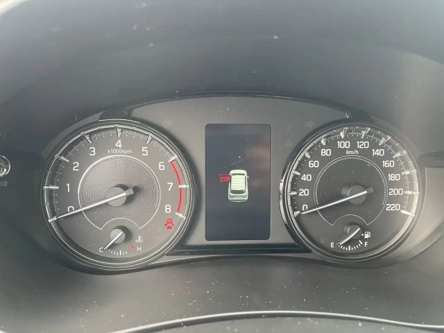 Suzuki S-Cross Flash Hybrid