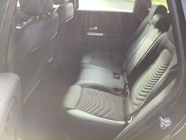 Mercedes-Benz B 200 Progressive