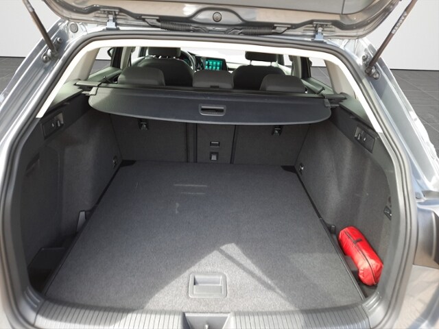 Volkswagen Golf 1.5 eTSI Golf VIII Variant