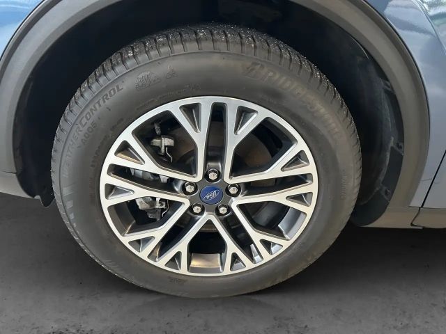 Ford Kuga Plug in Hybrid Titanium