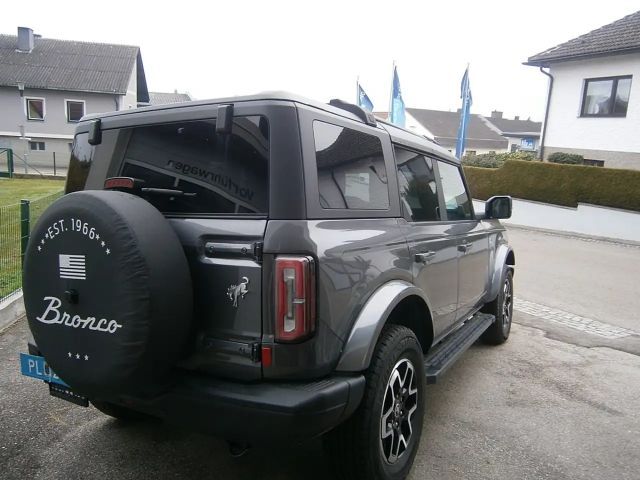 Ford Bronco Outer Banks