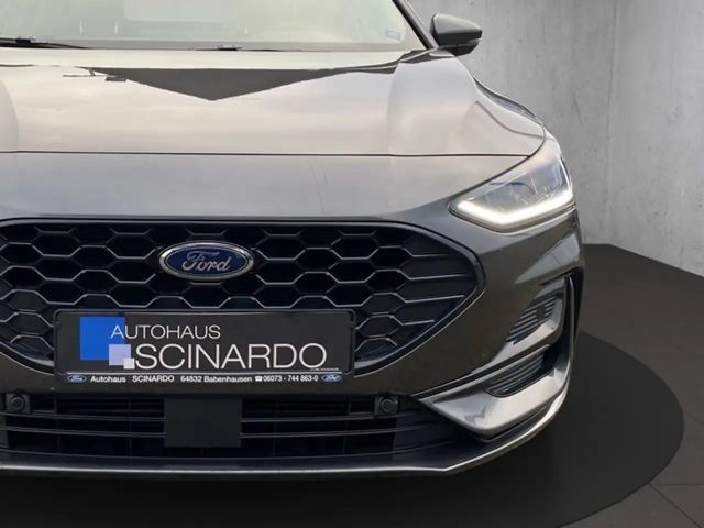 Ford Focus EcoBoost ST Line Wagon