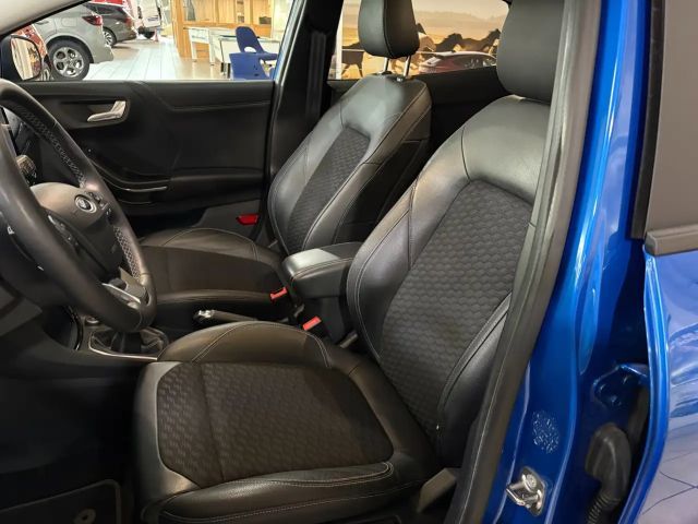 Ford Puma EcoBoost Titanium