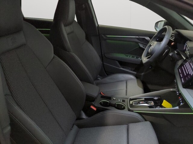 Audi A3 30 TFSI S-Line S-Tronic Sportback