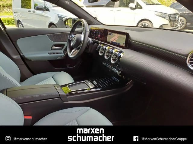 Mercedes-Benz A 220 4MATIC Progressive