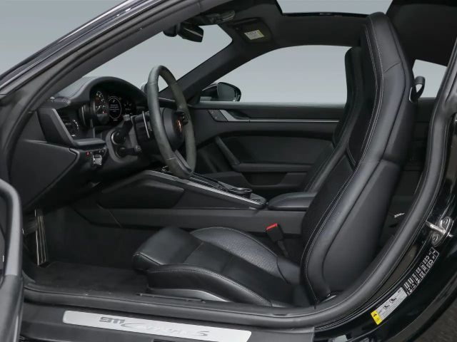 Porsche 992 Carrera Coupé S