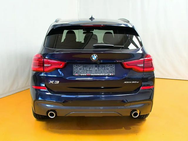 BMW X3 xDrive30e
