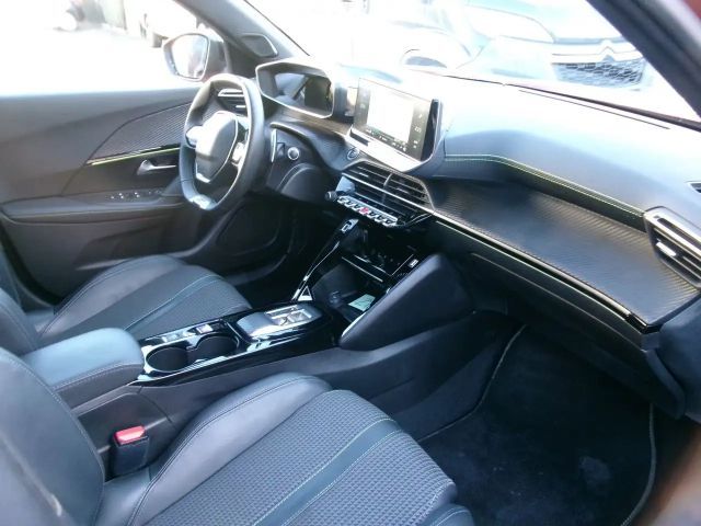 Peugeot 2008 EAT8 GT-Line